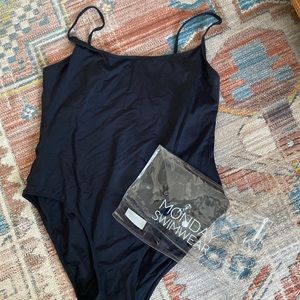 Monday Swimwear - Black Bahamas One Piece (Size Voluptuous)
